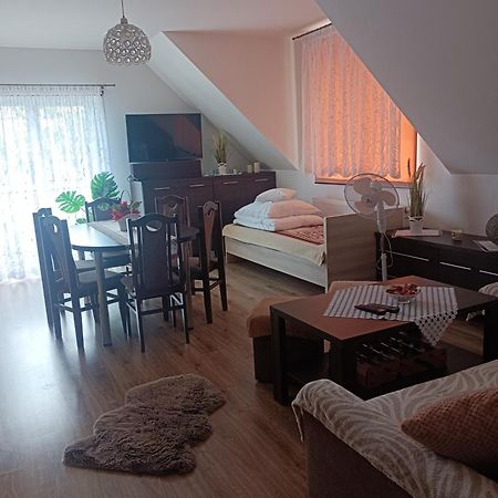 Dom Wakacyjny Gajowka Z Ogrodem Rzyki Dış mekan fotoğraf